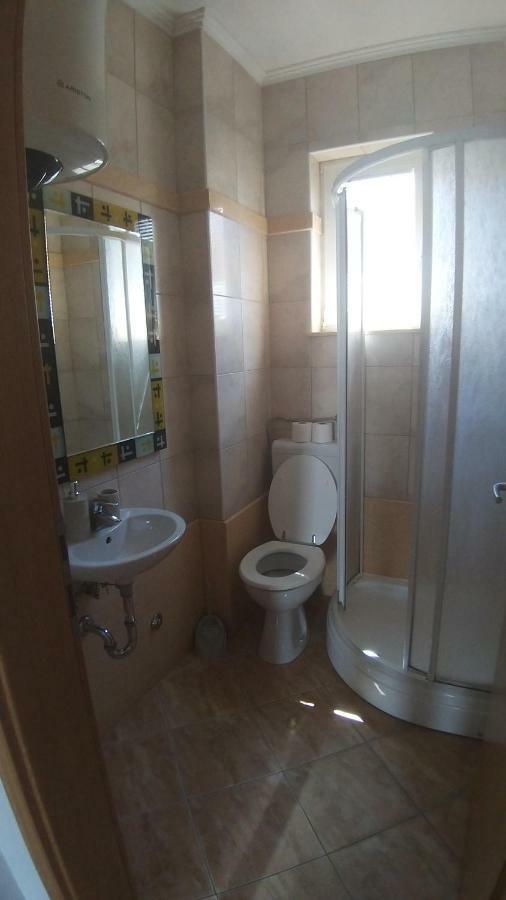 Guesthouse Villa Jurisic Novalja Ngoại thất bức ảnh