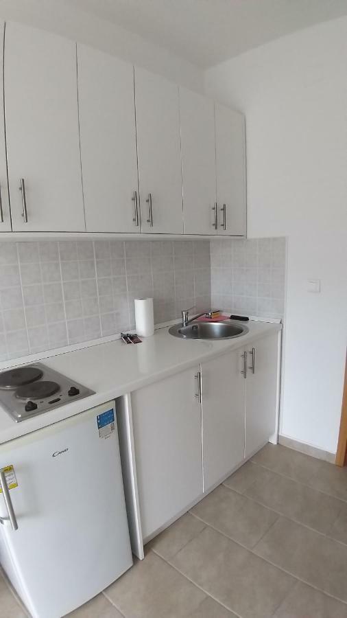 Guesthouse Villa Jurisic Novalja Ngoại thất bức ảnh